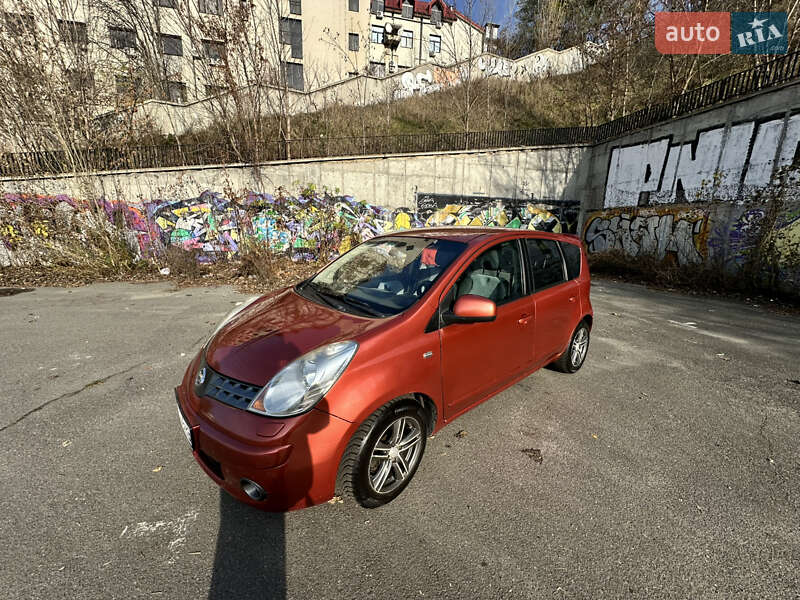 Хетчбек Nissan Note 2007 в Києві фото 14 Хетчбек Nissan Note 2007 в Києві