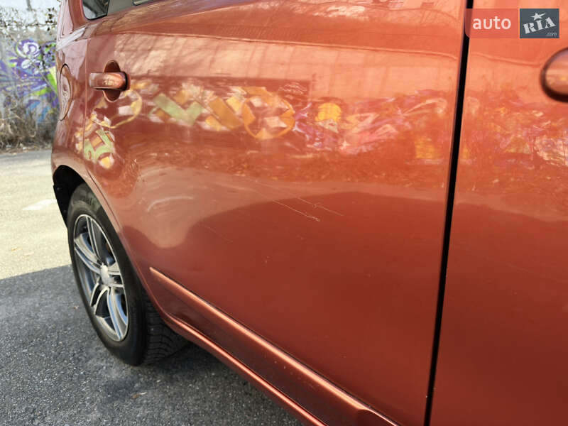 Хетчбек Nissan Note 2007 в Києві фото 29 Хетчбек Nissan Note 2007 в Києві