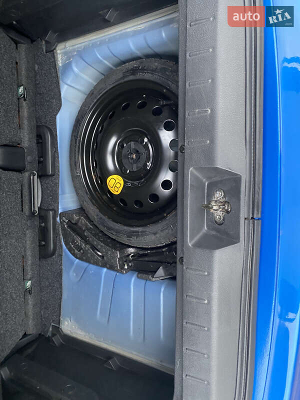 Хэтчбек Nissan Note 2007 в Виннице фото 34 Хэтчбек Nissan Note 2007 в Виннице