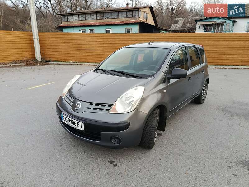 Хэтчбек Nissan Note 2006 в Чернигове фото 2 Хэтчбек Nissan Note 2006 в Чернигове