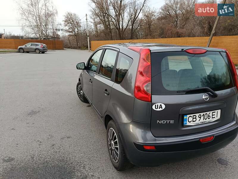 Хэтчбек Nissan Note 2006 в Чернигове фото 7 Хэтчбек Nissan Note 2006 в Чернигове