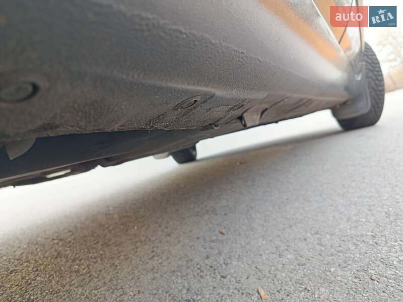 Хэтчбек Nissan Note 2006 в Чернигове фото 21 Хэтчбек Nissan Note 2006 в Чернигове