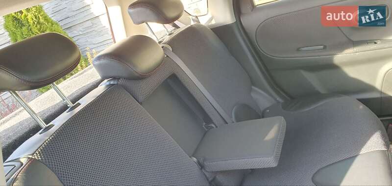 Хэтчбек Nissan Note 2008 в Казатине фото 57 Хэтчбек Nissan Note 2008 в Казатине