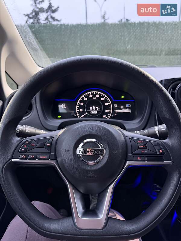 Хэтчбек Nissan Note 2017 в Киеве