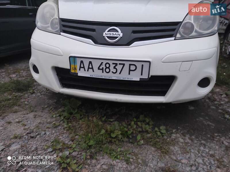 Хетчбек Nissan Note 2013 в Києві фото 6 Хетчбек Nissan Note 2013 в Києві