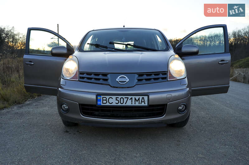 Хэтчбек Nissan Note 2007 в Дрогобыче