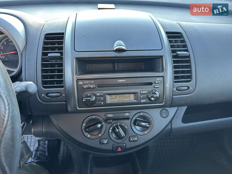 Хэтчбек Nissan Note 2007 в Ирпене