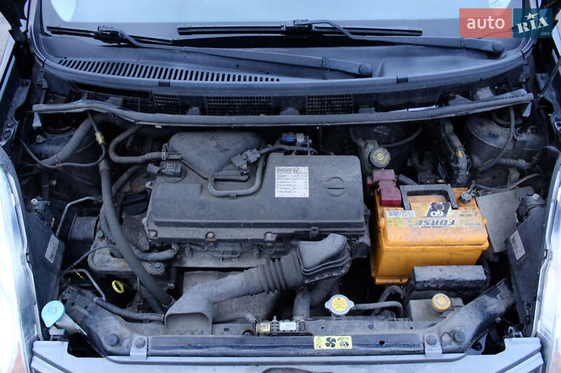 Хэтчбек Nissan Note 2008 в Одессе