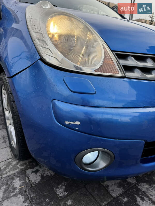 Хэтчбек Nissan Note 2007 в Львове