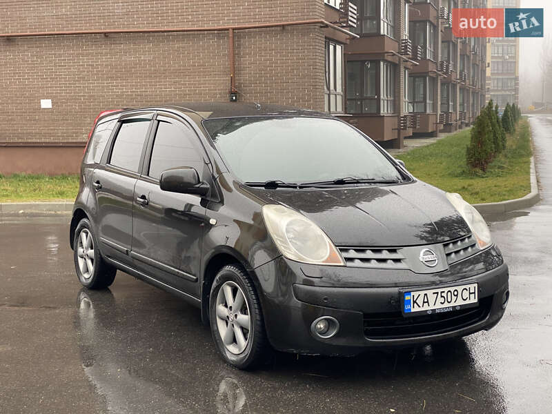 Хэтчбек Nissan Note 2006 в Чернигове фото 3 Хэтчбек Nissan Note 2006 в Чернигове