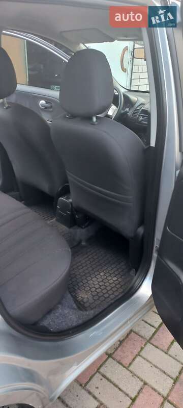 Хэтчбек Nissan Note 2011 в Днепре