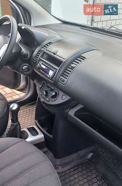 Хэтчбек Nissan Note 2011 в Днепре