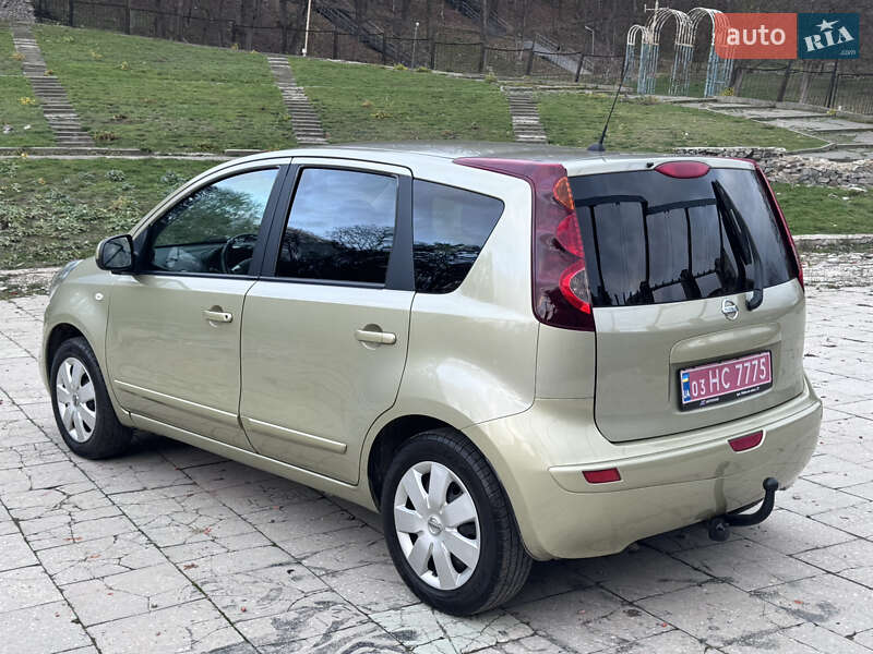 Хэтчбек Nissan Note 2009 в Полтаве