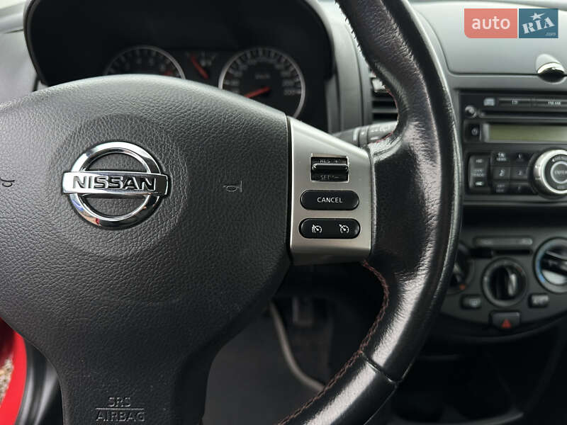 Хэтчбек Nissan Note 2010 в Виннице