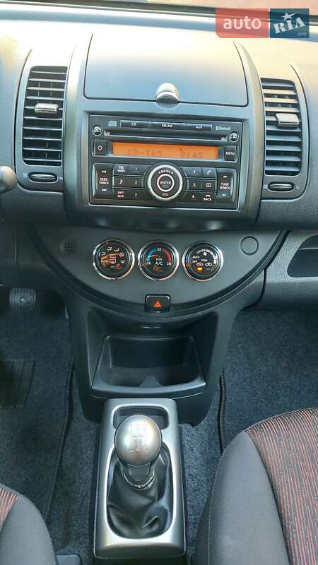 Хетчбек Nissan Note 2010 в Луцьку фото 22 Хетчбек Nissan Note 2010 в Луцьку
