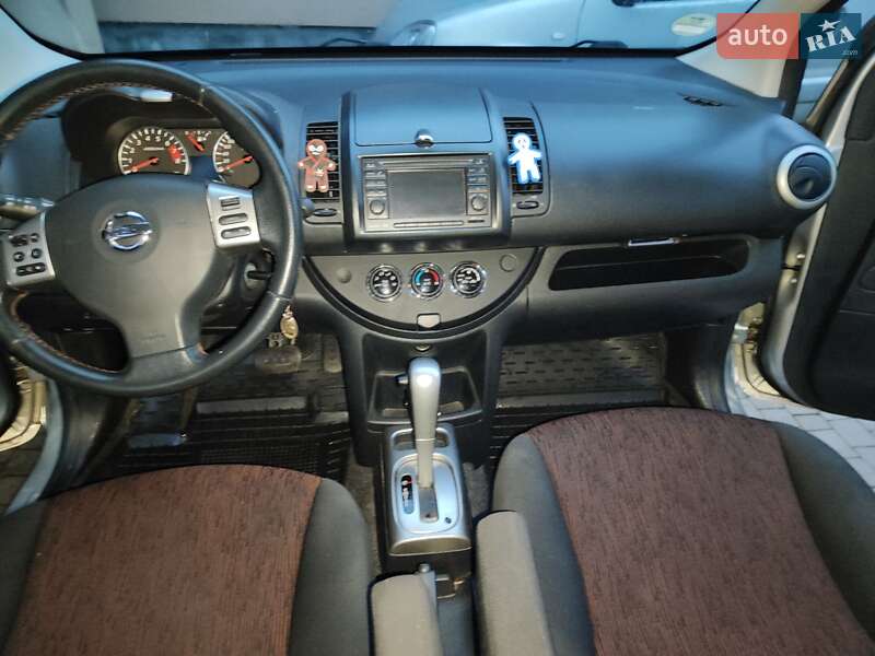 Хетчбек Nissan Note 2009 в Івано-Франківську