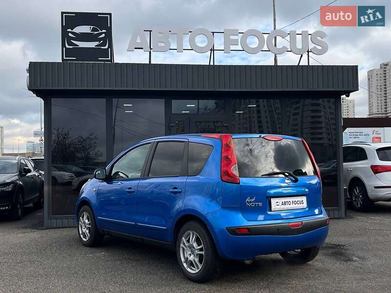 Хэтчбек Nissan Note 2006 в Киеве