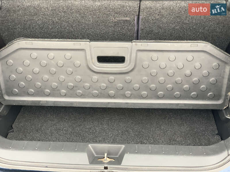 Хетчбек Nissan Note 2007 в Дрогобичі