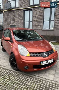 Хэтчбек Nissan Note 2007 в Львове