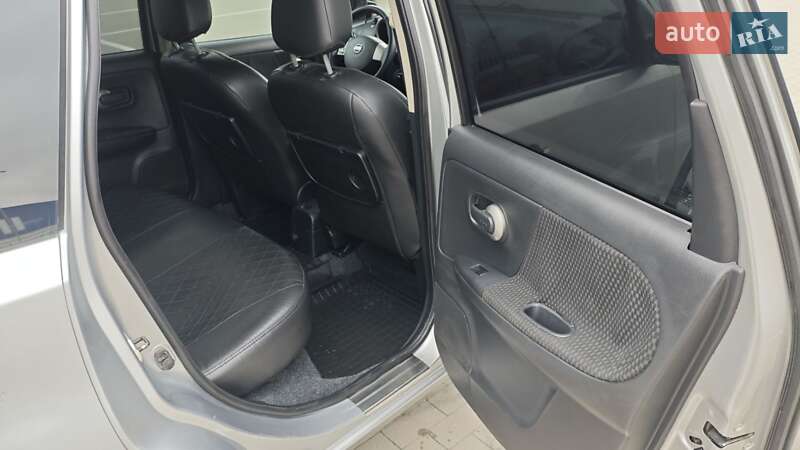 Хетчбек Nissan Note 2007 в Сумах