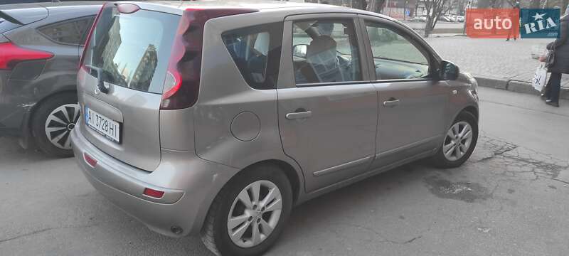 Nissan Note 2010
