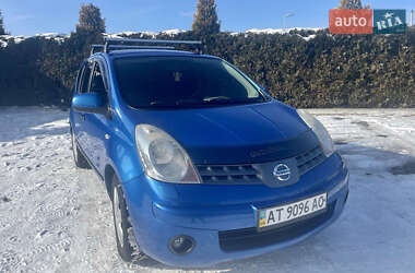 Хэтчбек Nissan Note 2008 в Львове