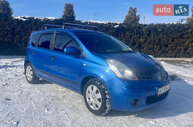 Хэтчбек Nissan Note 2008 в Львове