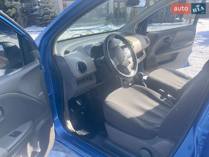 Хэтчбек Nissan Note 2008 в Львове