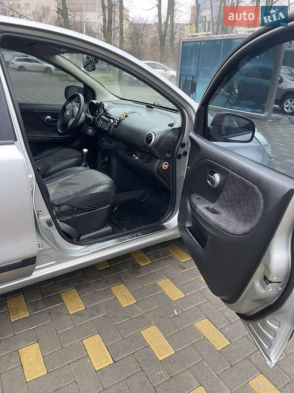 Хэтчбек Nissan Note 2007 в Виннице фото 2 Хэтчбек Nissan Note 2007 в Виннице