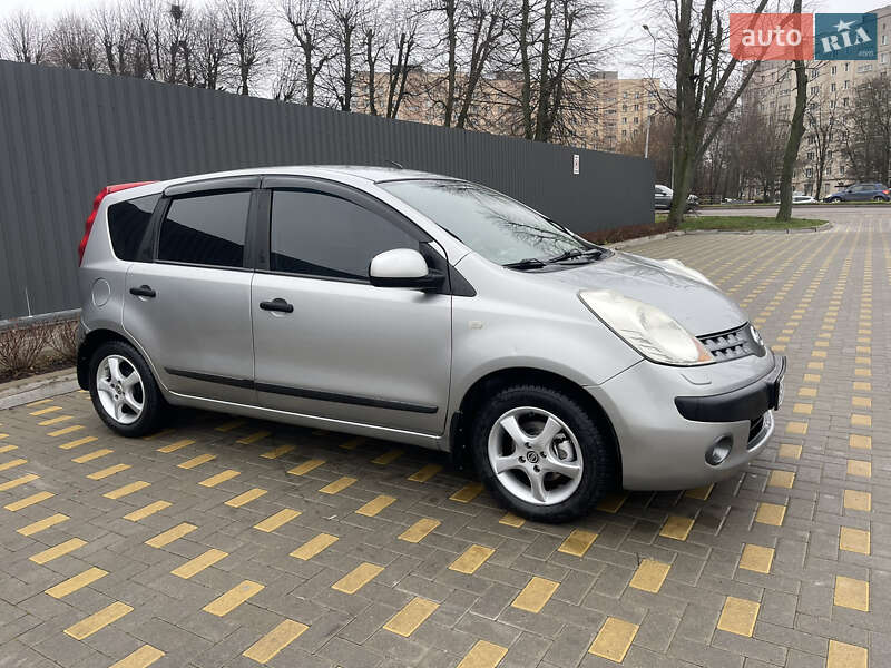 Хэтчбек Nissan Note 2007 в Виннице фото 6 Хэтчбек Nissan Note 2007 в Виннице