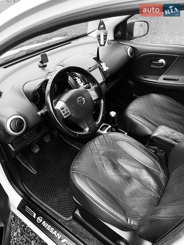 Хетчбек Nissan Note 2010 в Виноградові