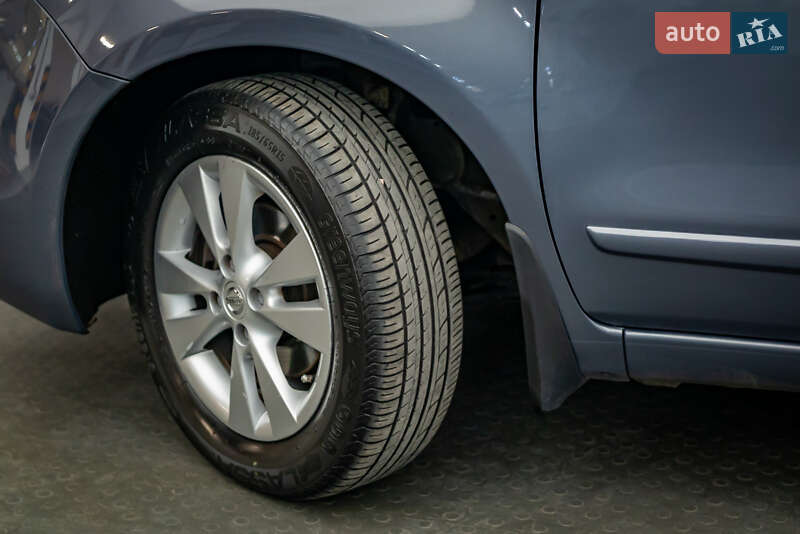 Хетчбек Nissan Note 2011 в Києві