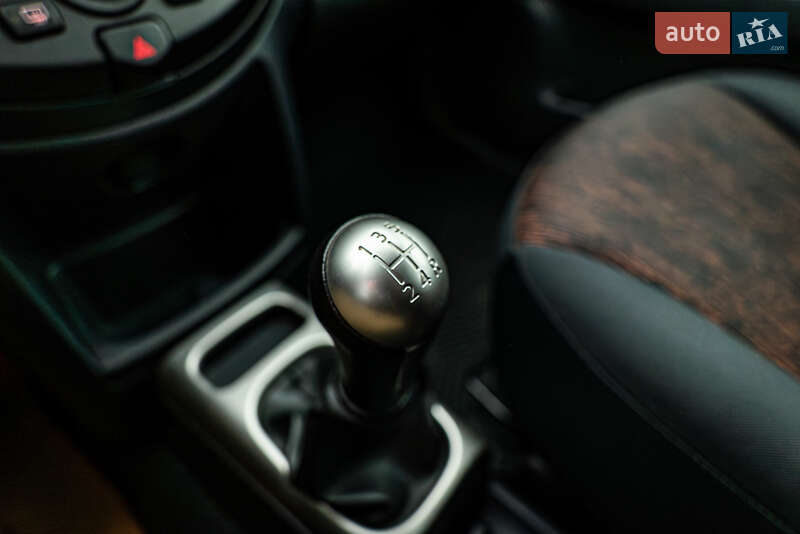 Хетчбек Nissan Note 2011 в Києві