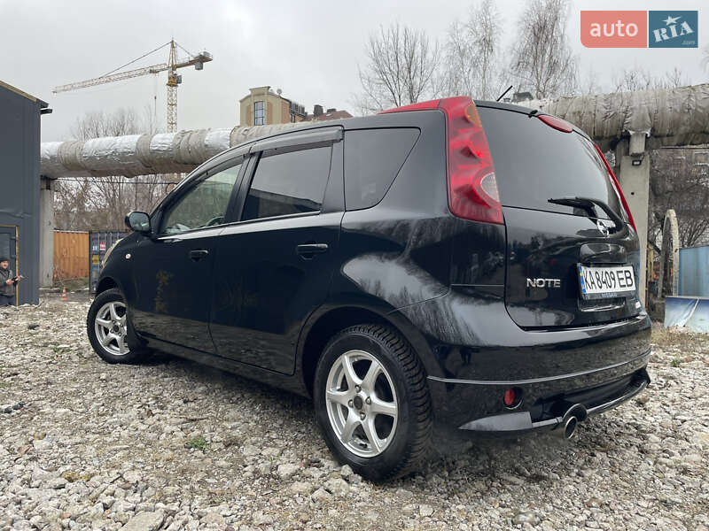Хэтчбек Nissan Note 2012 в Киеве фото 5 Хэтчбек Nissan Note 2012 в Киеве