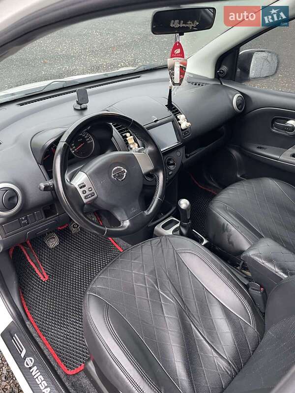 Хетчбек Nissan Note 2010 в Виноградові