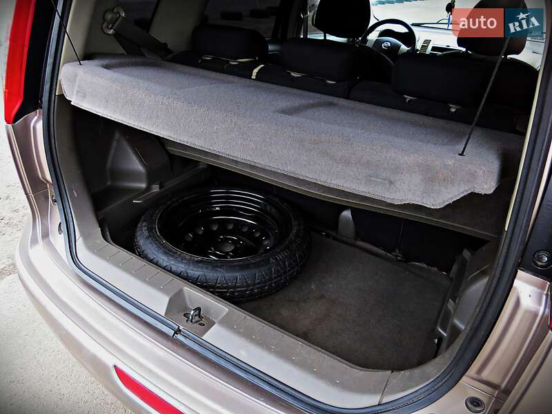 Хэтчбек Nissan Note 2007 в Черкассах фото 12 Хэтчбек Nissan Note 2007 в Черкассах