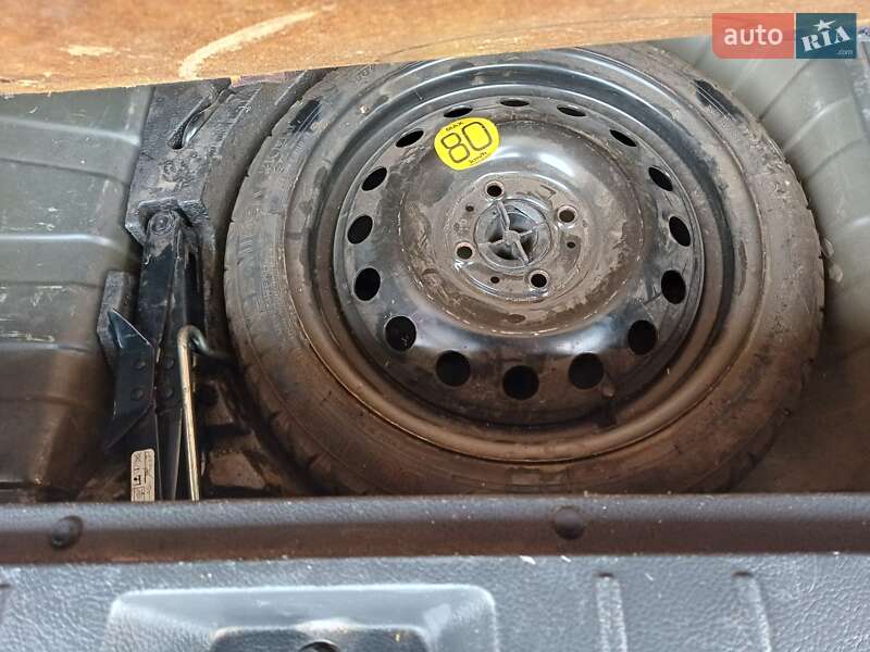 Хэтчбек Nissan Note 2007 в Александрие фото 11 Хэтчбек Nissan Note 2007 в Александрие