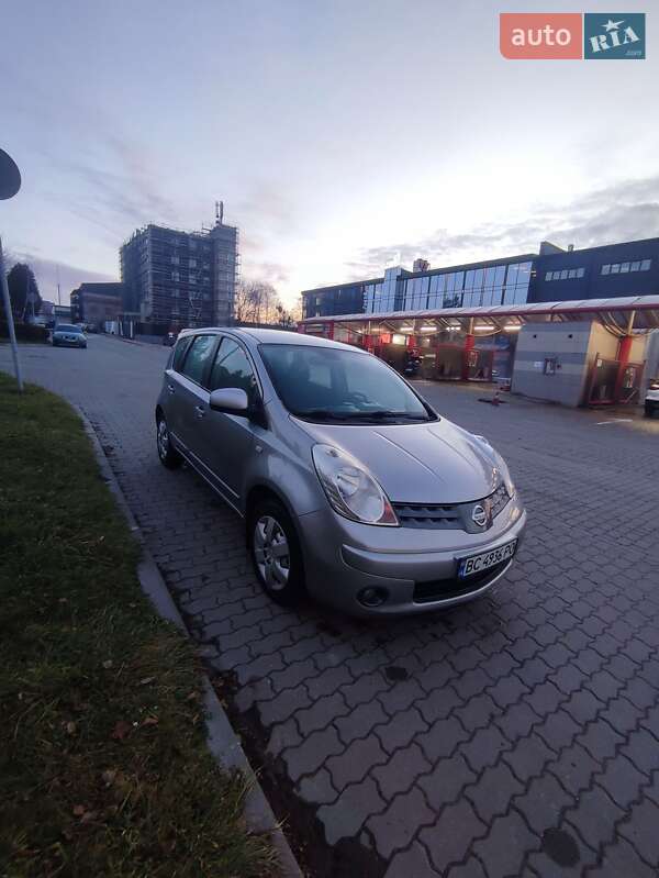 Хетчбек Nissan Note 2007 в Львові