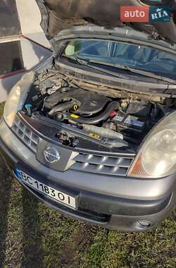 Хэтчбек Nissan Note 2006 в Перемышлянах