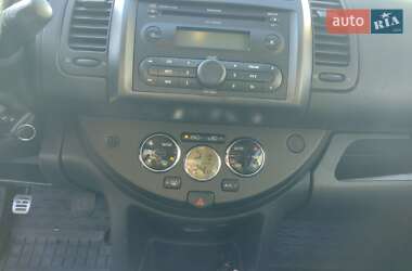 Хэтчбек Nissan Note 2006 в Перемышлянах