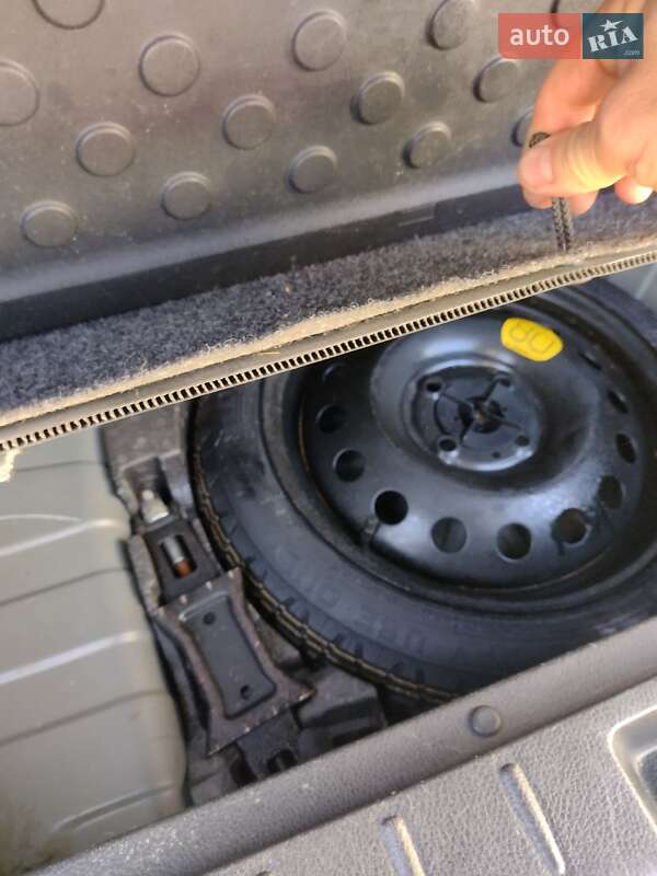 Хэтчбек Nissan Note 2006 в Перемышлянах фото 18 Хэтчбек Nissan Note 2006 в Перемышлянах