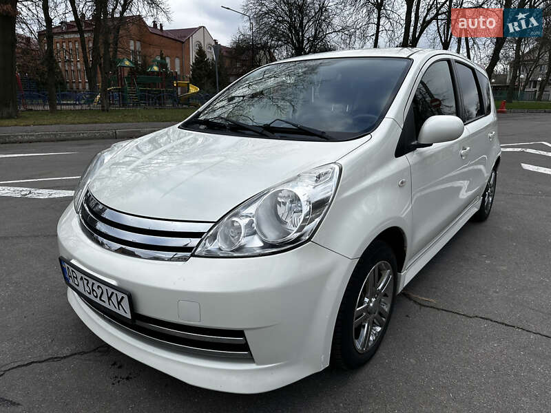 Хетчбек Nissan Note 2011 в Вінниці фото 4 Хетчбек Nissan Note 2011 в Вінниці
