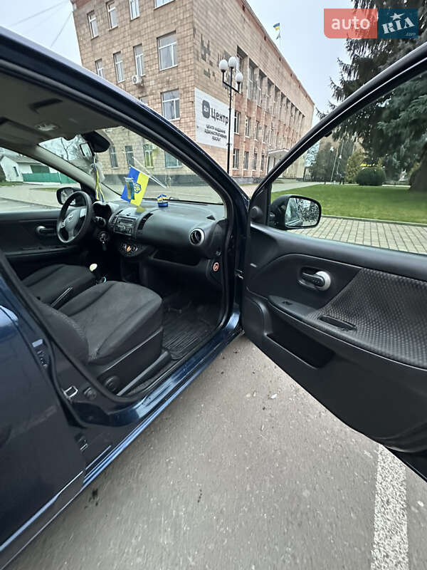 Хэтчбек Nissan Note 2007 в Христиновке