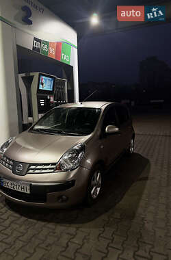 Хэтчбек Nissan Note 2006 в Киеве