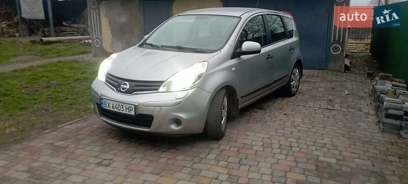 Хетчбек Nissan Note 2011 в Славуті