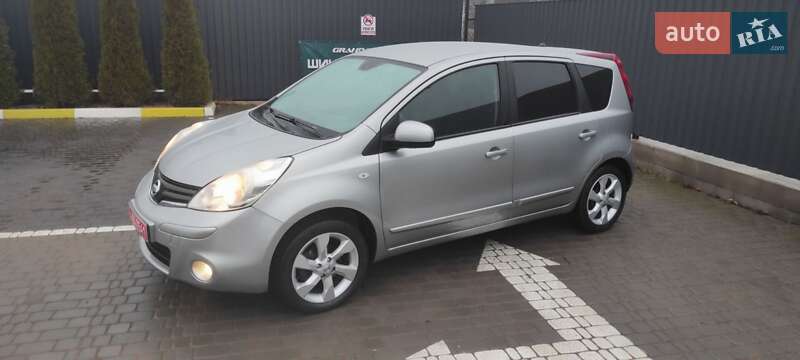 Хэтчбек Nissan Note 2009 в Житомире