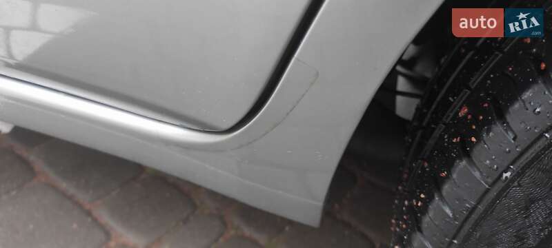 Хэтчбек Nissan Note 2009 в Житомире