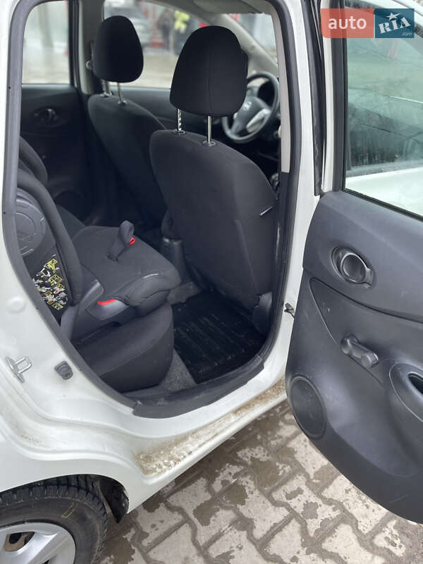 Хетчбек Nissan Note 2015 в Тернополі фото 14 Хетчбек Nissan Note 2015 в Тернополі