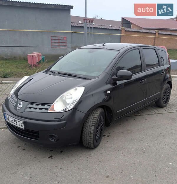 2007 Nissan Note, VIN SJNFAAE11U1145564:plate — фото 1 (autoria)