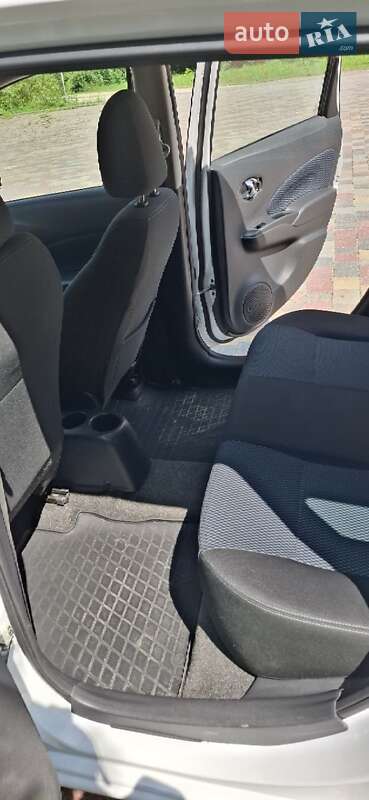 Хетчбек Nissan Note 2016 в Тернополі фото 12 Хетчбек Nissan Note 2016 в Тернополі